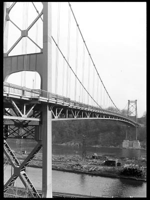 New York. Highway bridge over Esopus Creek