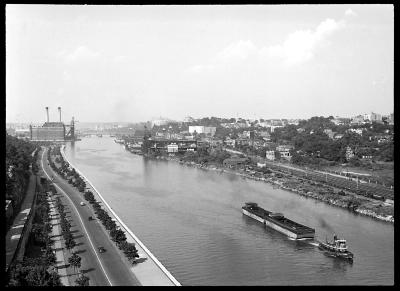 Harlem River Ship Canal from Fordham Road Bridge, New York City