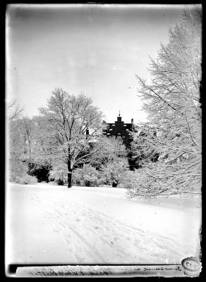 Snow Scene in Washington Park, Albany 