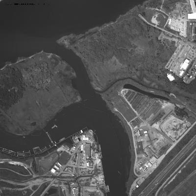 [Aerial photograph, flying over Fresh Kills landfill, 9/19/2001]