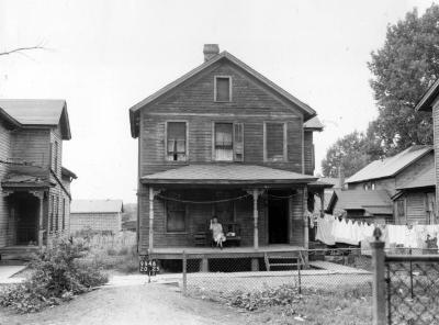 Geneva St. - Village of Lyons