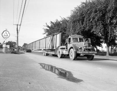 Crescent Bridge girder in transit and delivery