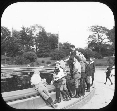 New York City. Central Park. Bethesda Fountain, feeding the fish