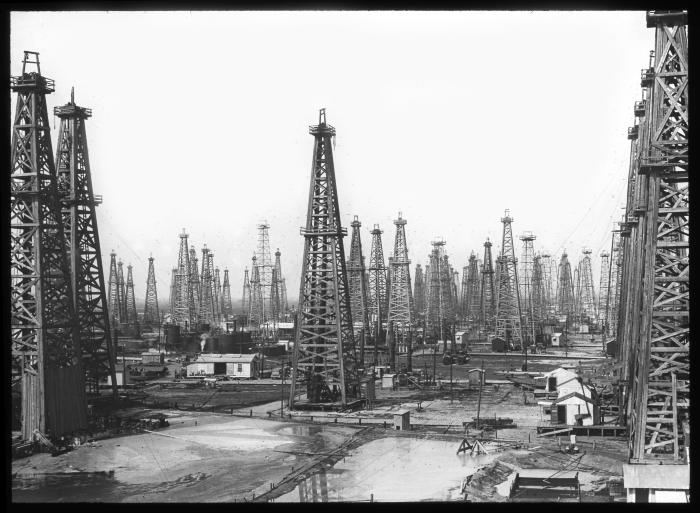 Texas. Forest of oil derricks at the Beaumont Fields