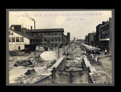 Oswego Canal: lock 1 and prism, Phoenix