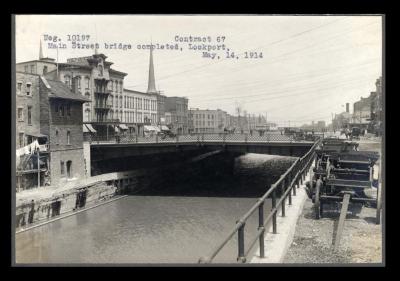 Erie Canal: locks 34 and 35 and prism at Lockport