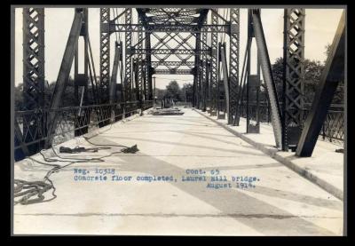 Erie Canal: prism and structures at Medina