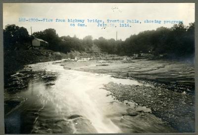 Erie Canal: dam and sluice gate across West Canada Creek at Trenton Falls