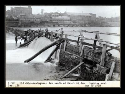 Erie Canal: moveable dam at Rochester