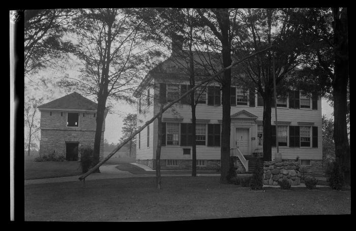 Johnson Hall and barn, Johnstown, N.Y.