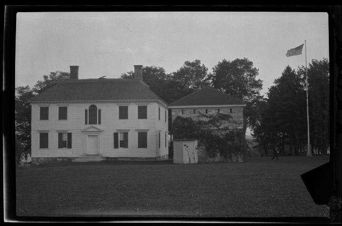 Johnson Hall and barn, Johnstown, N.Y.