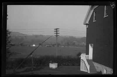 Old well at Herkimer Home, Little Falls, N.Y.