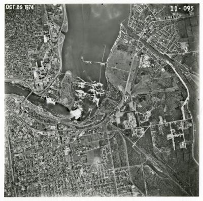 Aerial photograph of Niagara Falls USGS quadrangle