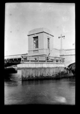 Bayville Bridge in Bayville, N.Y.