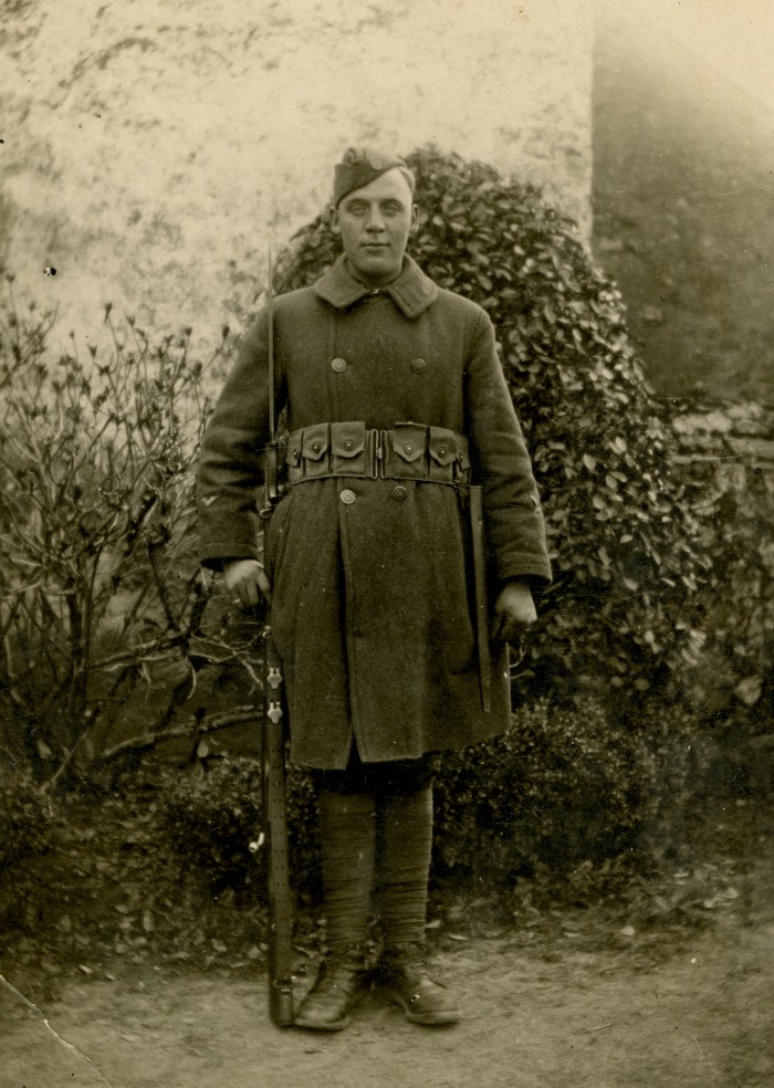 Chester Barrett