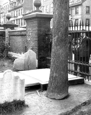 Benjamin Franklin - Grave of Benjamin Franklin