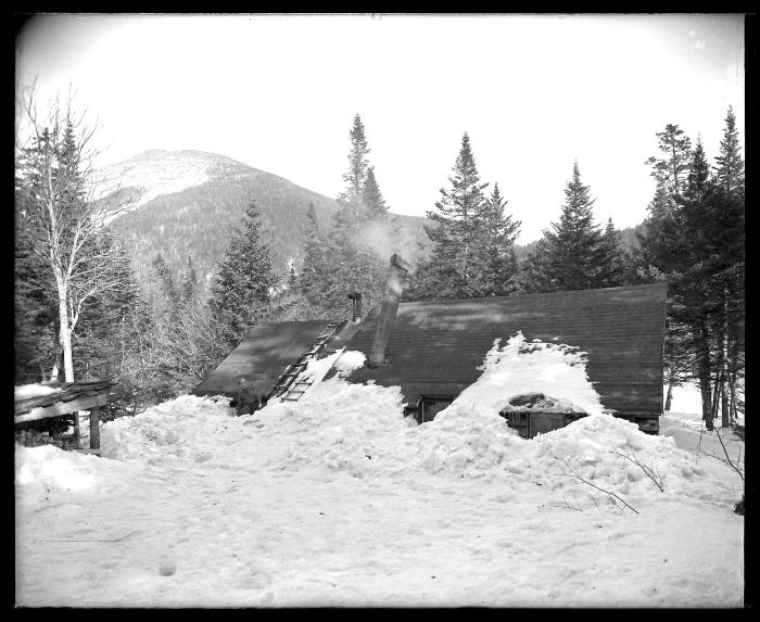 Lake Colden Ranger station