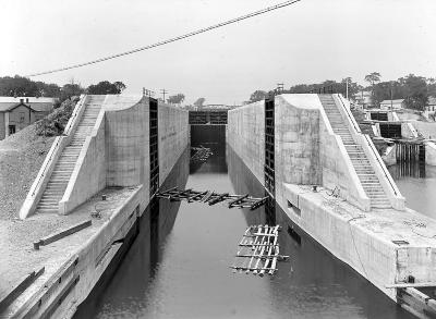 Barge Canal. Lock 2 from Old Champlain Canal