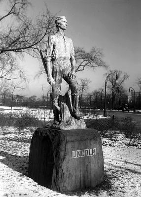 Abraham Lincoln. The Railsplitter Monument