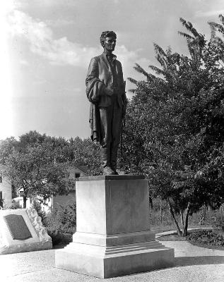 Abraham Lincoln. Lincoln In The Black Hawk War Monument